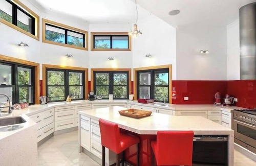 Kulnura House | Private Bush Retreat