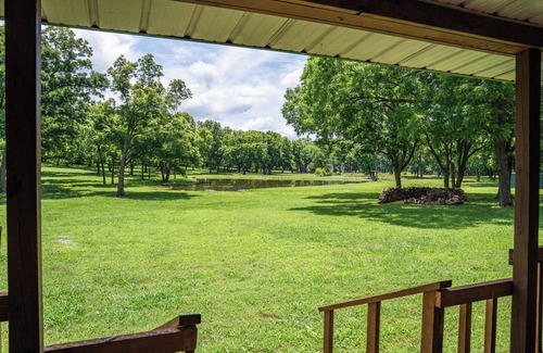 Grove Cabin | Private Cabin by Pond