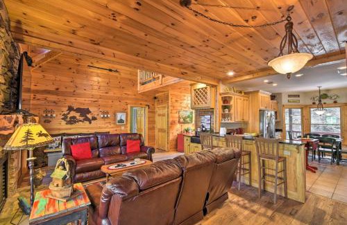 East Ellijay House | Private Cartecay River Home with Hot Tub and Game Room