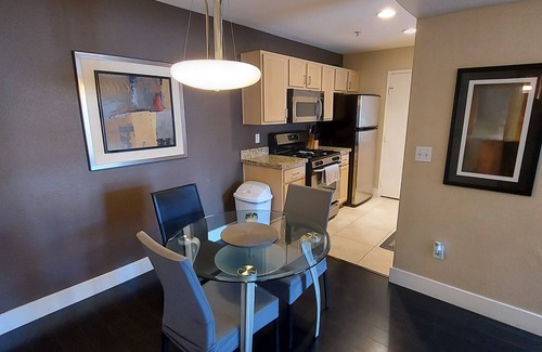 Seven Hills Condo | PRIVATE CONDO IN BEAUTIFUL GATED COMMUNITY IN SEVEN HILLS