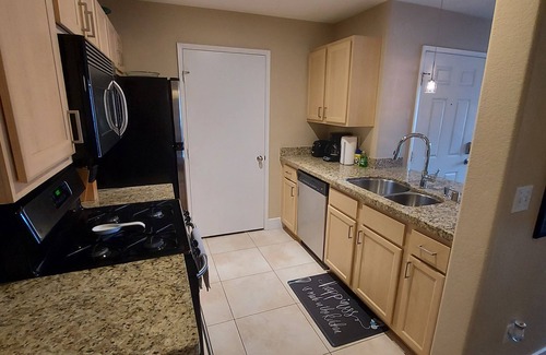Seven Hills Condo | PRIVATE CONDO IN BEAUTIFUL GATED COMMUNITY IN SEVEN HILLS