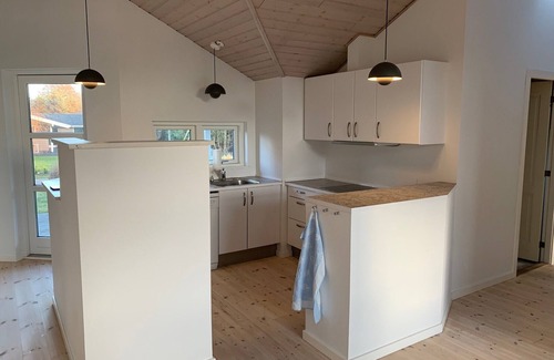 Store Kongsmark Cottage | Private cottage in Stillinge Strand, Zealand, only 250 meter to the sandbeach