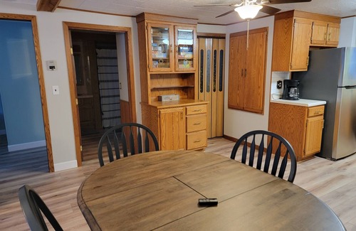 Pelican Lake Cottage | Private cottage on Pelican Lake next to ATV/snowmobile trails