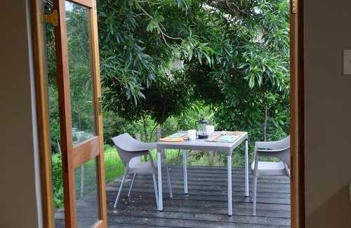 Buffalo City Apartment | Private cottage on an organic training farm