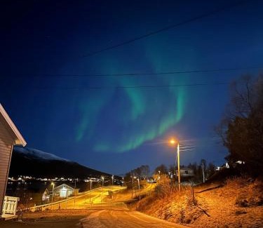 Kvaloya Apartment | Private cozy apartment in Kaldfjord