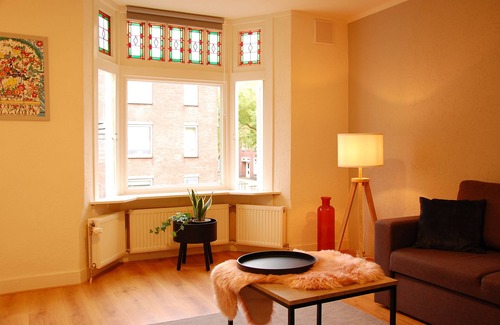 Binnensingelgebied Apartment | Private duplex apartment in the city center of Enschede.