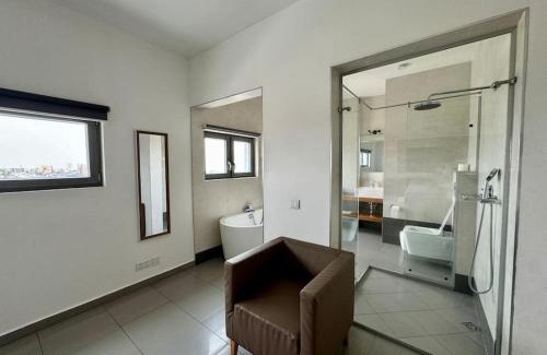 Labadi Apartment | Private Elevator Penthouse With Ocean View