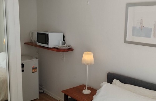 Bundall Bed & Breakfast | Private guest suite @ Sorrento