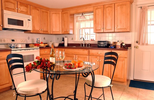 Northfield House | Private Guesthouse On 400 Scenic Acres- See Our Show Oxen & Try Maple Sugaring!