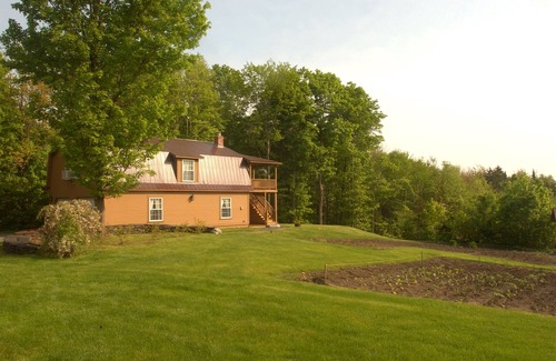 Northfield House | Private Guesthouse On 400 Scenic Acres- See Our Show Oxen & Try Maple Sugaring!