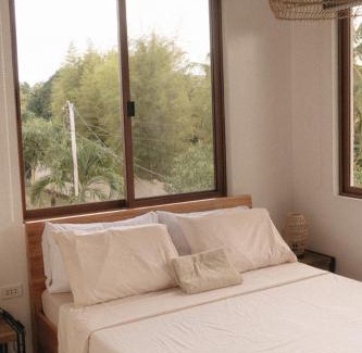 Dao House | Private home in Panglao near white beaches with 600 Mbps WiFi & Solar