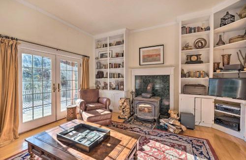Montgomery Center House | Private Home with Hot Tub Near Jay Peak Slopes