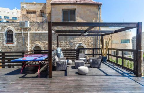 Mahane Israel Villa | Private House 5 BDR In Mamilla up to 12 People !