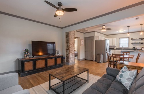 Red Bank House | Private House Near Downtown, Cozy, Cute, Pet Friendly