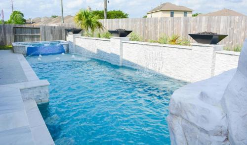 Tomball House | Private Houston Oasis Waterfall Pool Jacuzzi