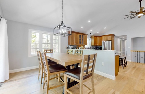 Tolland House | Private, lake community house in the serene Berkshire Foothills with pool table
