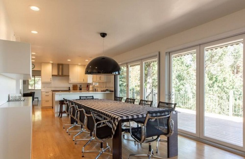 Skyway House | Private Mountain Dream Home, Amazing City Views