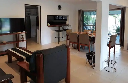 Nadi House | Private Nasoso 4 bedroom house