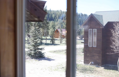 San Juan River Village House | Private Neighborhood- San Juan River - Ski, Hike, SUP, Tube, and Fish