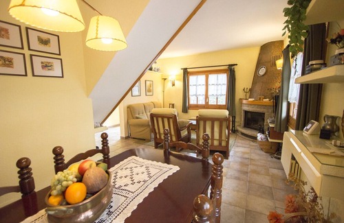 Santa Rosa Villa | Private paradise - hop, skip or jump to Barcelona!