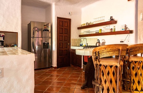 Almacen Apartment | Private Paradise steps to Centro