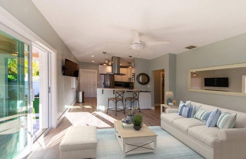 New Town House | Private Paradise with Heated Waterfall Pool
