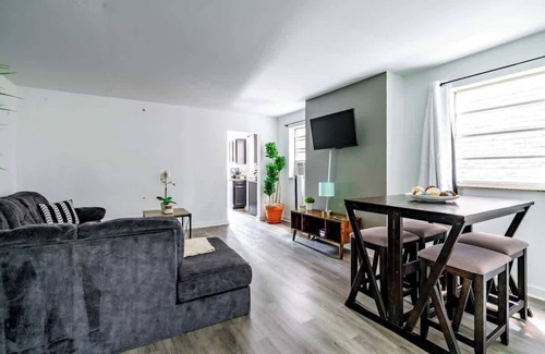 Arena District House | Private Parking - Short North - Convention - Pets