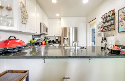 Sonoma Condo | Private Patio & Workspace: Quiet Sonoma Condo!