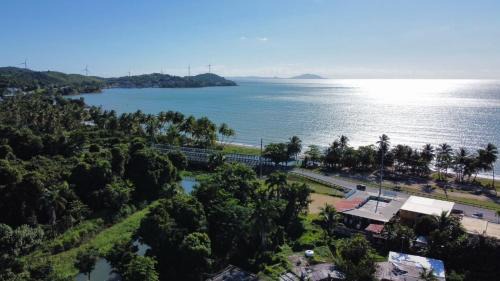 Rio Villa | Private Pool Near The Beach Pet Friendly