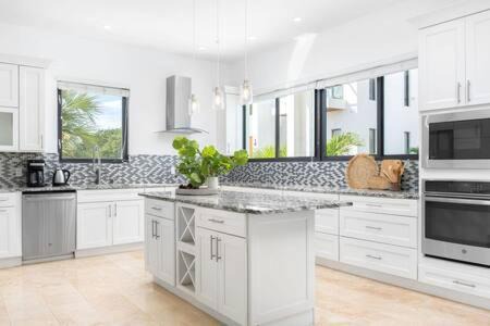 Long Bay Hills Villa | Private Pool Villa, Long Bay Beach with VIP Extras