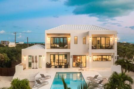 Long Bay Hills Villa | Private Pool Villa, Long Bay Beach with VIP Extras