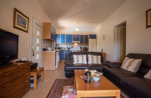 Ano Vouves Villa | Private Pool★Wifi★Traditional Villa★Roof Terrace