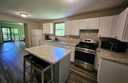 Talcott House | Private retreat only minutes from Sandstone Falls, Bluestone Lake and Park!