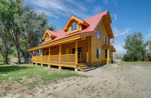 Rigby House | Private Riverside Cabin, Golf Across the Street