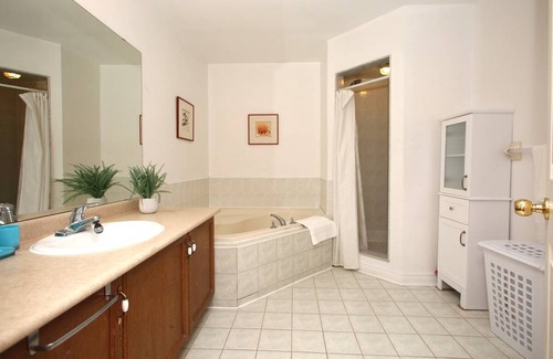 Downsview Resort | Private room ∙ 2 guests