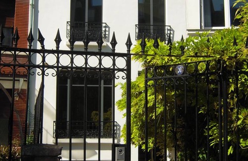 14th Arrondissement Resort | Private room β 2 guests