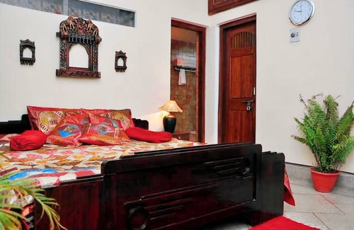 Mahmoorganj Resort | Private room ∙ 2 guests