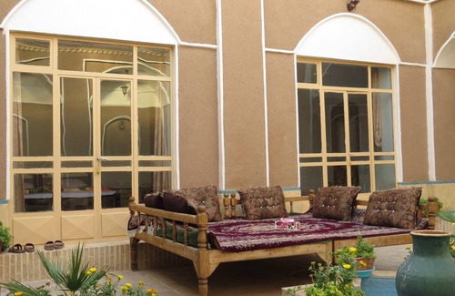 Varzaneh Resort | Private room ∙ 2 guests
