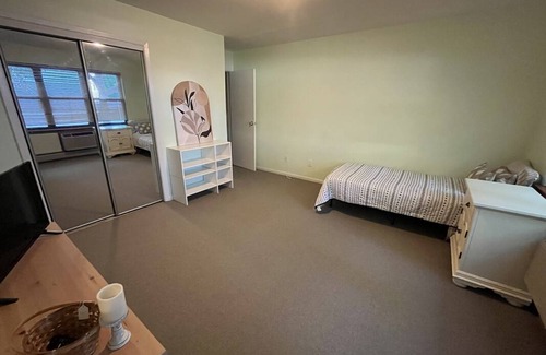 Secaucus Resort | Private room ∙ 2 guests
