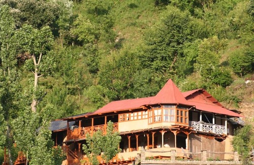 Chamba Resort | Private room ∙ 2 guests