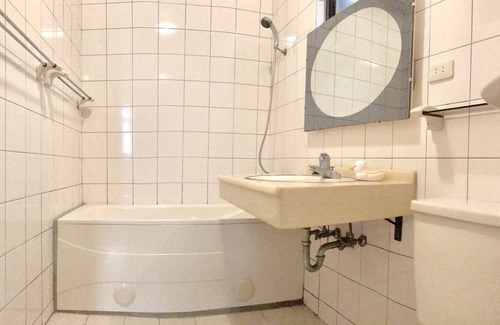 Taoyuan City Centre Resort | Private room ∙ 2 guests