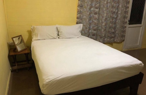 Apia Resort | Private room ∙ 3 guests