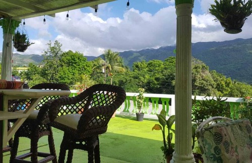 Ewarton Resort | Private room ∙ 4 guests