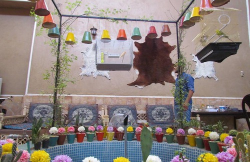 Ashkez̄ar Resort | Private room ∙ 5 guests