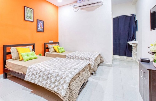 Kukatpally Housing Board Colony Apartment | Private room at KPHB Phase 9