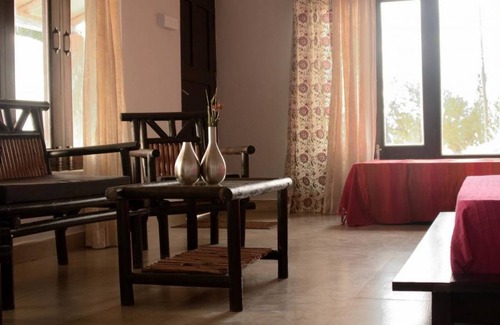 Jakh Resort | Private room ∙ 4 guests