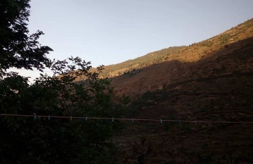 Chamoli Resort | Private room ∙ 1 guest