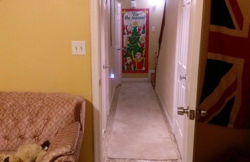 Gaithersburg House | Private room in quiet neighborhood