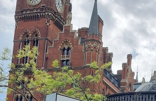 Kings Cross St. Pancras Apartment | Private Rooms for 7 People With Bathroom