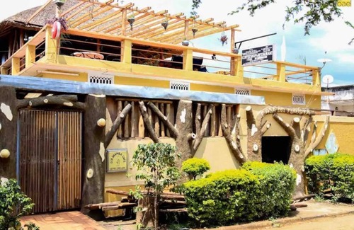 Mbale House | Private rooms in bed and breakfast hosted by Elgon Homes